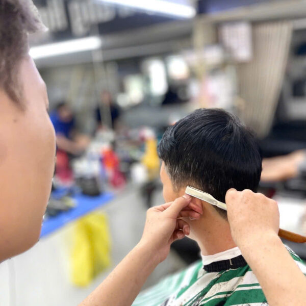 Hớt tóc nam Trang Hoàng